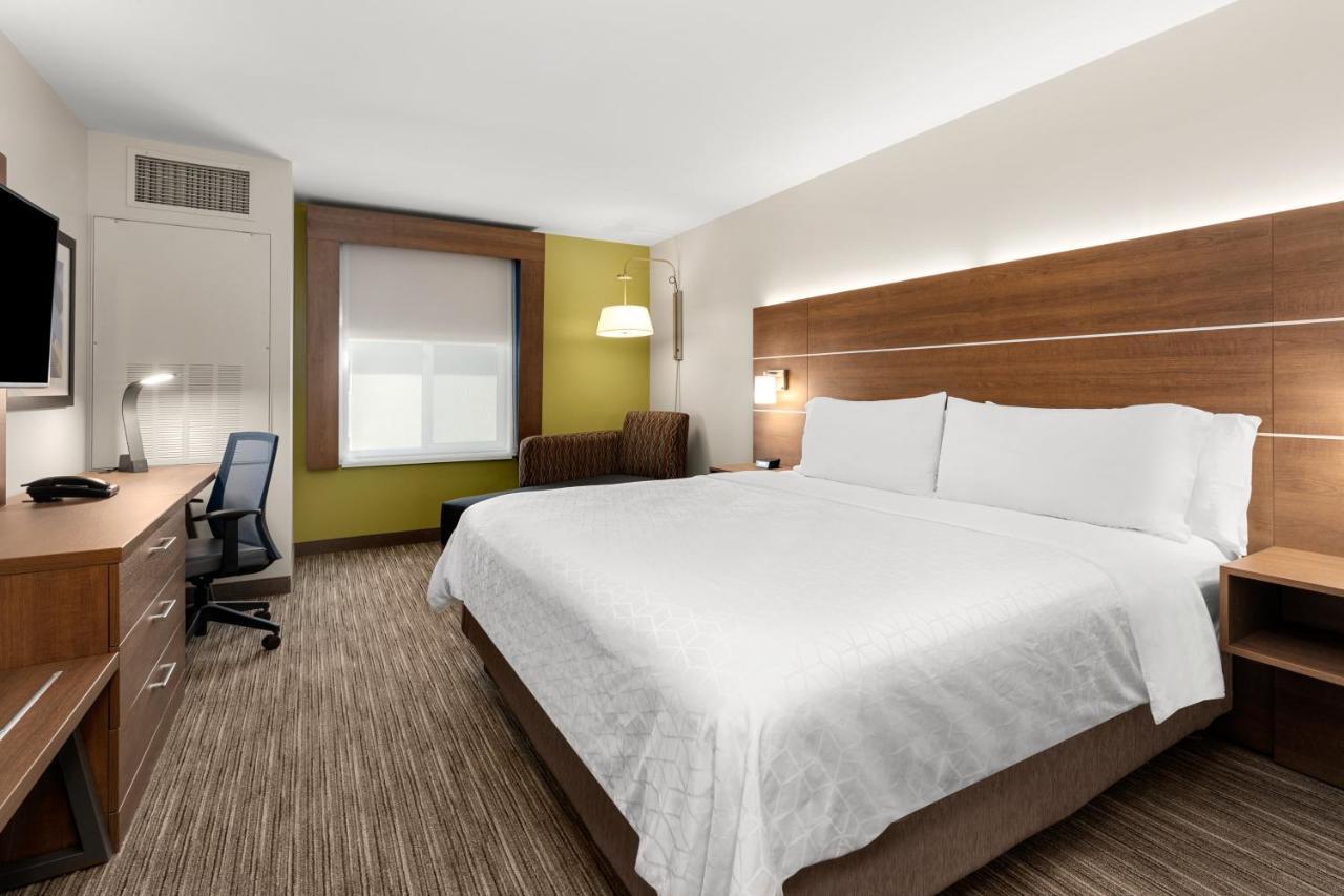 Holiday Inn Express And Suites Sumner By Ihg Exterior photo